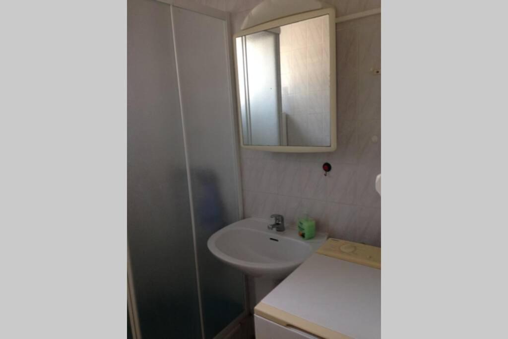 Apt Climatisé T3 Saint Pierre La Mer, terrasse, jardin et parking privé Fleury  Exterior foto
